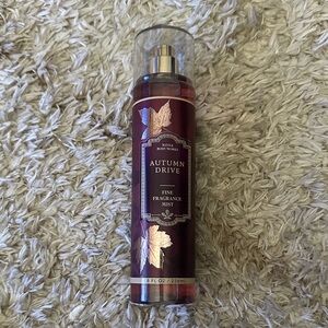 Bath & Body Works Autumn Drive Fine Fragrance Mist - Burgundy